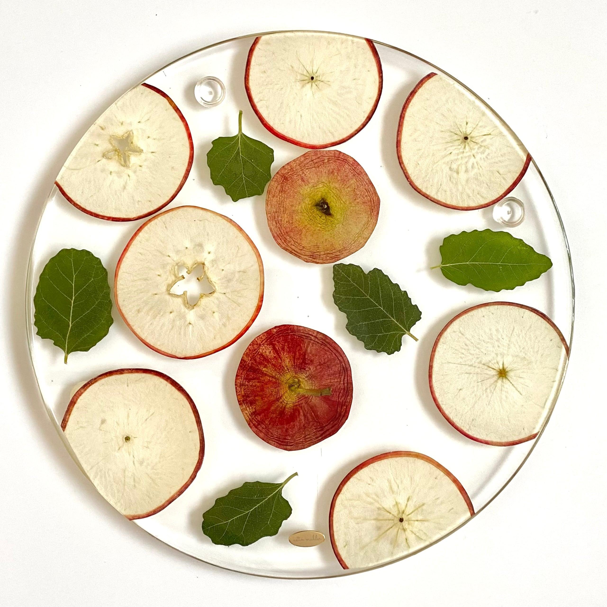 【Lサイズ】輪切りりんごのお皿1枚目の画像